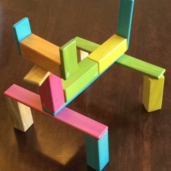 Tegu TINTS Set 22-piece + Wheels magnetic wooden blocks Endeavor (new in boxes) - Picture 2 of 3